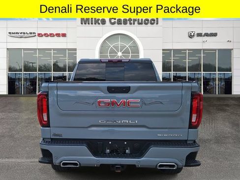 Used 2025 GMC Sierra 1500 Denali AWD/4WD image 5