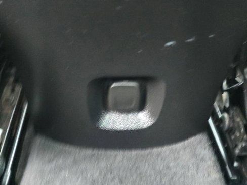 Used 2021 Chevrolet Malibu LS image 11