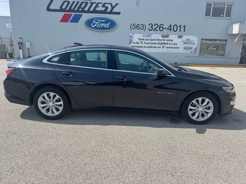 Used 2022 Chevrolet Malibu LT FWD image 6