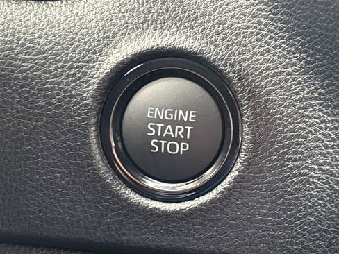 New 2026 Toyota Tundra SR5 image 18