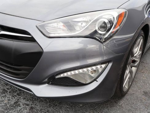 Used 2015 Hyundai Genesis 3.8 RWD image 31