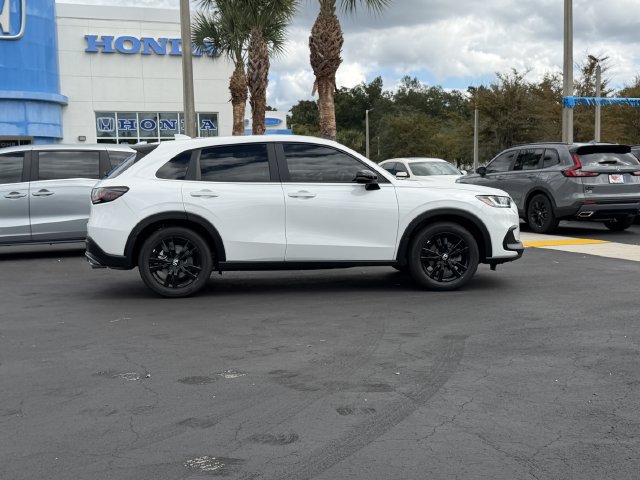 New 2027 Honda HR-V Sport image 3