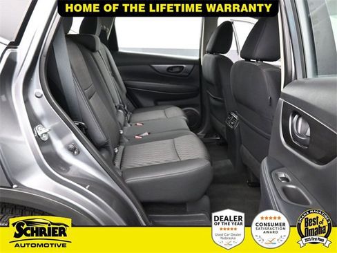 Used 2020 Nissan Rogue S image 34