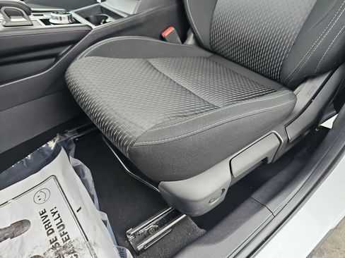 Used 2022 Mitsubishi Outlander ES AWD/4WD image 32