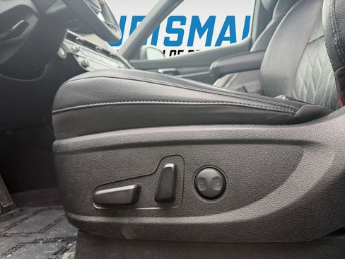 Used 2024 Kia Telluride EX X-Line image 16