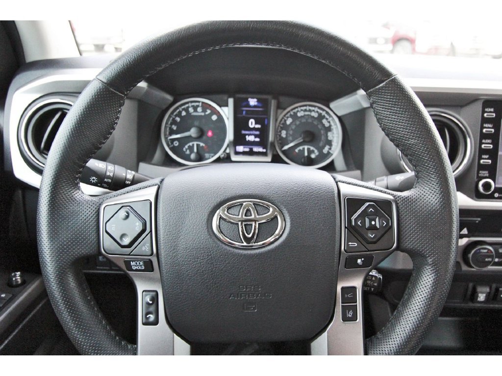 Used 2022 Toyota Tacoma SR5 RWD image 16