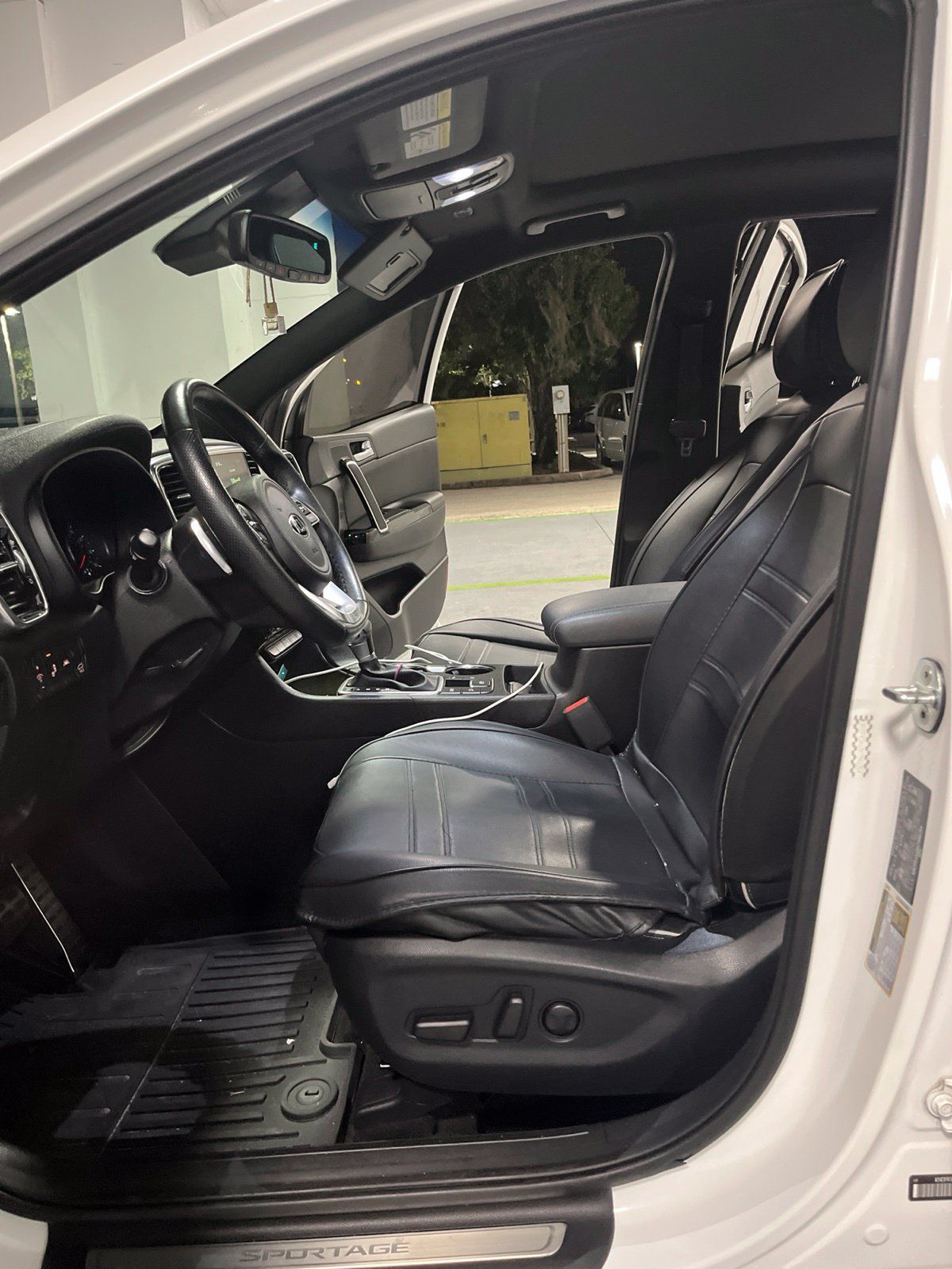 Used 2022 Kia Sportage SX FWD image 19