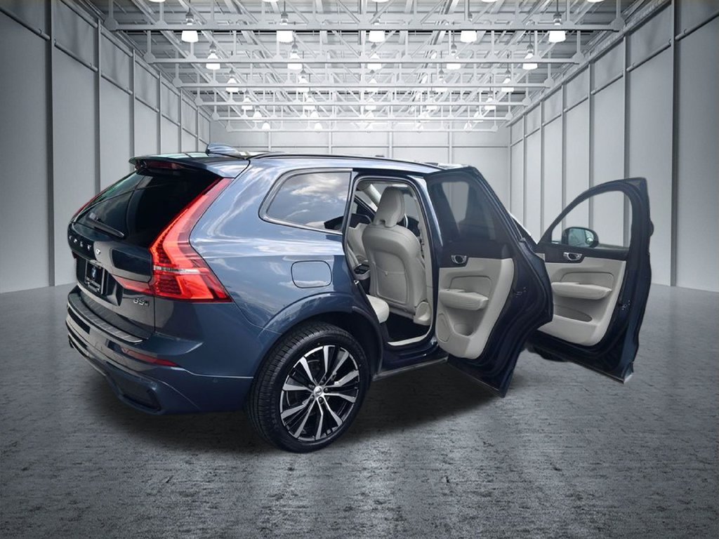 Used 2024 Volvo XC60 B5 Ultimate w/ Protection Package Premier AWD/4WD image 38