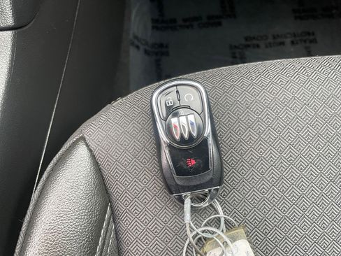 Used 2025 Buick Encore GX Preferred image 25