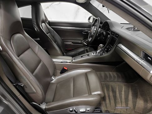 Used 2012 Porsche 911 Carrera S image 3