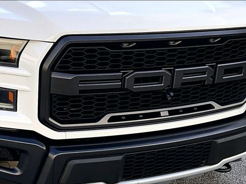 Used 2017 Ford F150 Raptor w/ Equipment Group 802A Luxury image 29