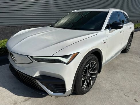 Used 2024 Acura ZDX A-Spec image 6