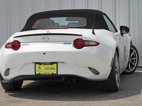 Used 2022 MAZDA MX-5 Miata Grand Touring w/ Appearance Package image 4