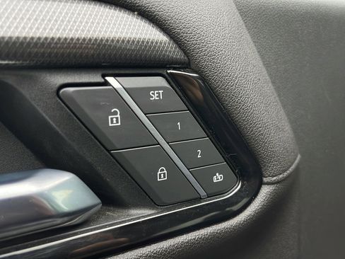 Used 2022 GMC Sierra 1500 AT4 w/ AT4 Premium Package image 31