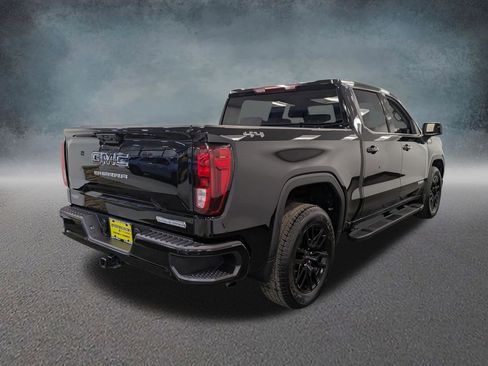 Used 2024 GMC Sierra 1500 Elevation w/ LPO, Elevation Black Package image 4