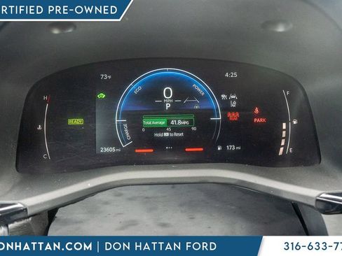 Used 2025 Toyota Camry SE FWD image 6