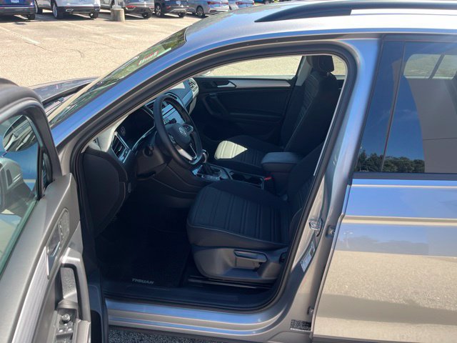 Certified 2024 Volkswagen Tiguan S AWD/4WD image 12