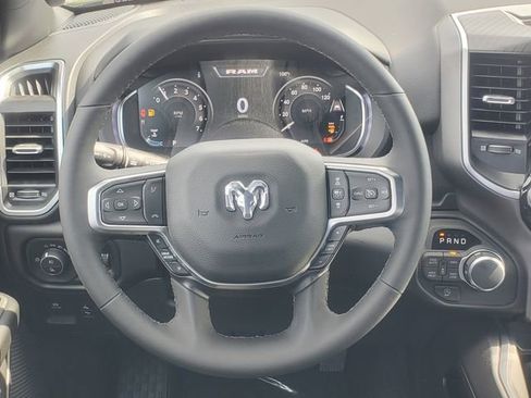New 2026 RAM 1500 4x4 Crew Cab image 18