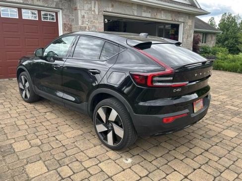 Used 2023 Volvo C40 P8 Recharge Plus w/ Climate Package AWD/4WD image 5