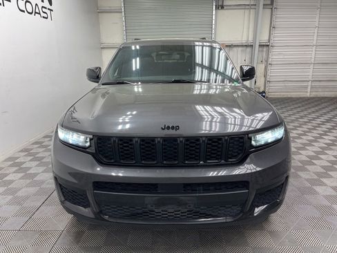 Used 2021 Jeep Grand Cherokee L Altitude image 9