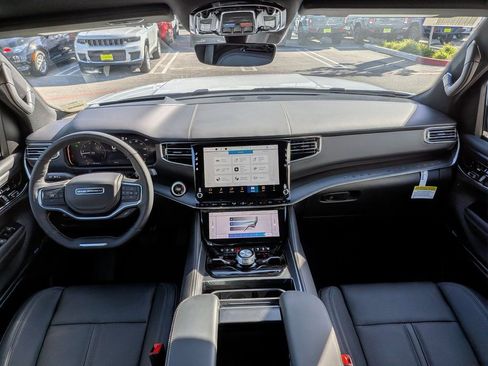 New 2026 Jeep Grand Wagoneer Summit AWD/4WD image 26