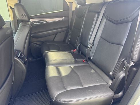 Used 2019 Cadillac XT5 Premium Luxury FWD image 15