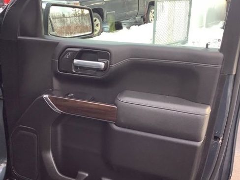 Used 2021 GMC Sierra 1500 SLT w/ SLT Convenience Package image 15