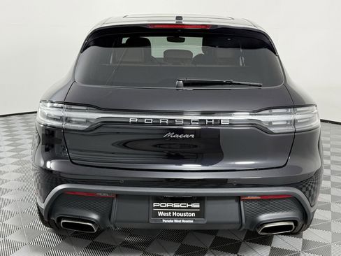 Certified 2026 Porsche Macan AWD/4WD image 10