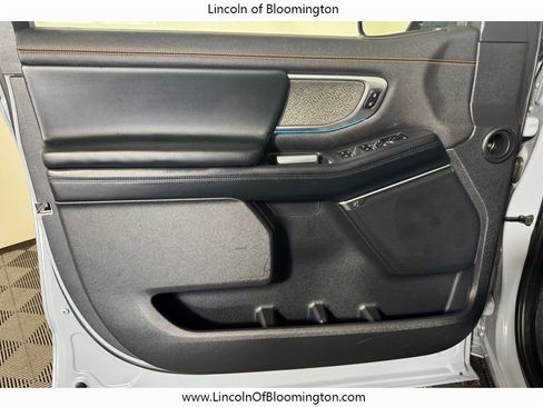 Used 2025 Ford Expedition Tremor AWD/4WD image 23