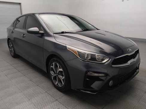 Used 2020 Kia Forte LXS FWD image 13