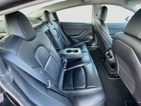 Used 2021 Tesla Model 3 Standard Range Plus RWD image 31
