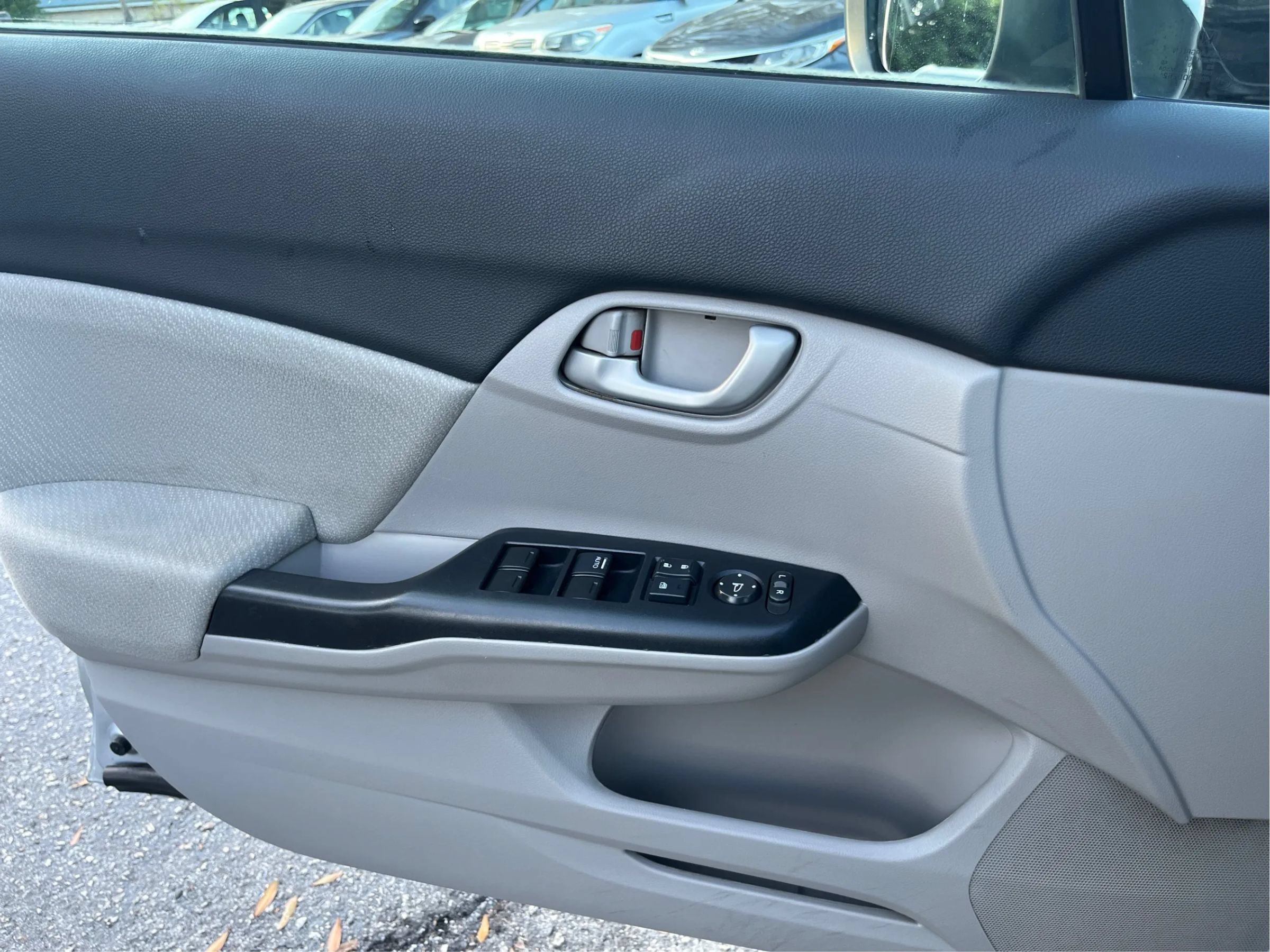 Used 2013 Honda Civic LX image 16
