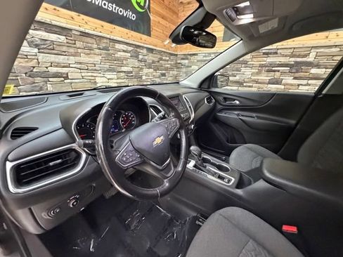 Used 2022 Chevrolet Equinox LT AWD/4WD image 12