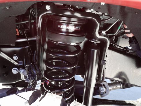 Used 2026 Ford F450 Lariat w/ FX4 Off-Road Package image 31