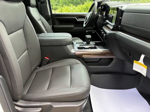 New 2026 Chevrolet Silverado 1500 RST w/ RST All Star Premium Package AWD/4WD image 43