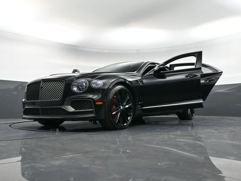Certified 2024 Bentley Flying Spur W12 image 43