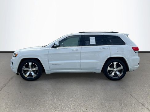 Used 2016 Jeep Grand Cherokee Overland AWD/4WD image 4
