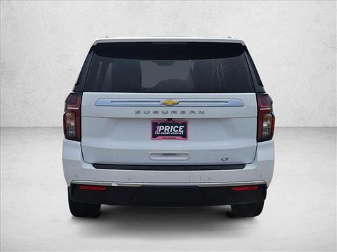 Used 2024 Chevrolet Suburban LT image 6