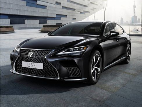 Used 2022 Lexus LS 500 AWD w/ Interior Upgrade Package image 1