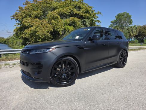 New 2026 Land Rover Range Rover Sport Dynamic SE AWD/4WD image 1