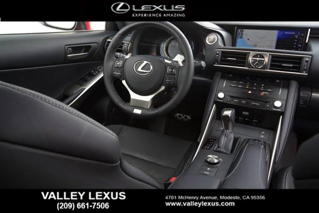 Used 2017 Lexus IS 200t F Sport w/ F Sport Package RWD image 4