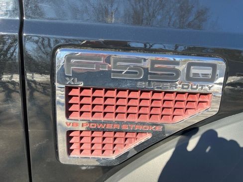 Used 2008 Ford F550 4x4 Regular Cab Super Duty image 13