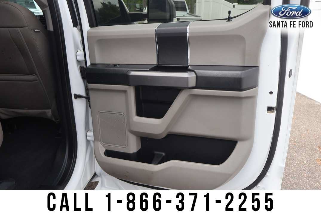 Used 2020 Ford F250 XLT w/ FX4 Off-Road Package AWD/4WD image 23