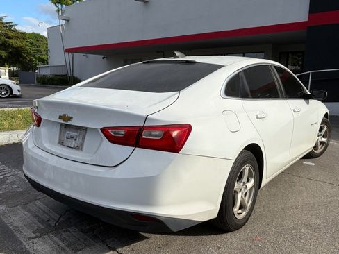 Used 2017 Chevrolet Malibu LS w/ LPO, Convenience Package 1 image 3