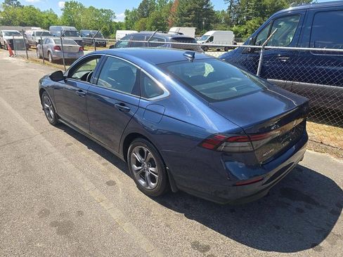 Used 2024 Honda Accord EX image 3