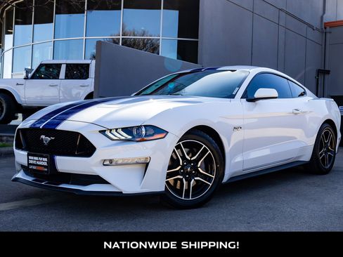 Used 2019 Ford Mustang GT w/ Equipment Group 301A image 4