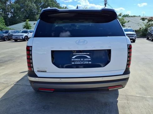New 2026 Hyundai Palisade SEL Premium FWD image 3