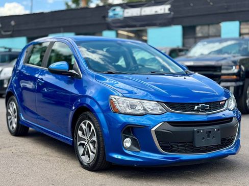 Used 2019 Chevrolet Sonic LT FWD image 1