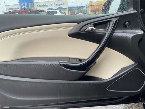 Used 2017 Buick Cascada Premium image 12