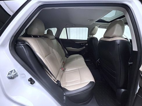 Used 2025 Subaru Outback Limited w/ Popular Package #2 AWD/4WD image 18